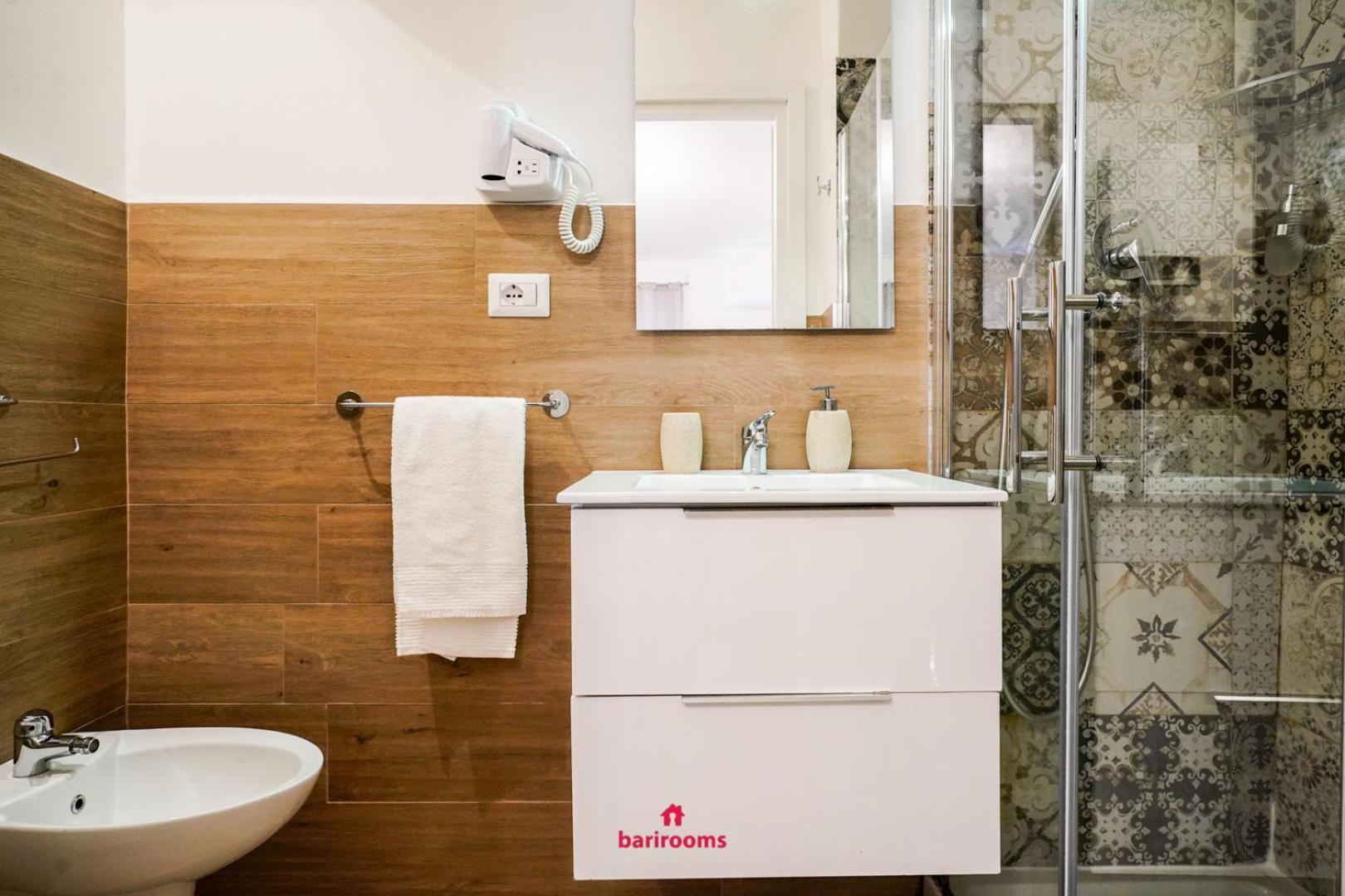 Barirooms - Melo Suites Zewnętrze zdjęcie